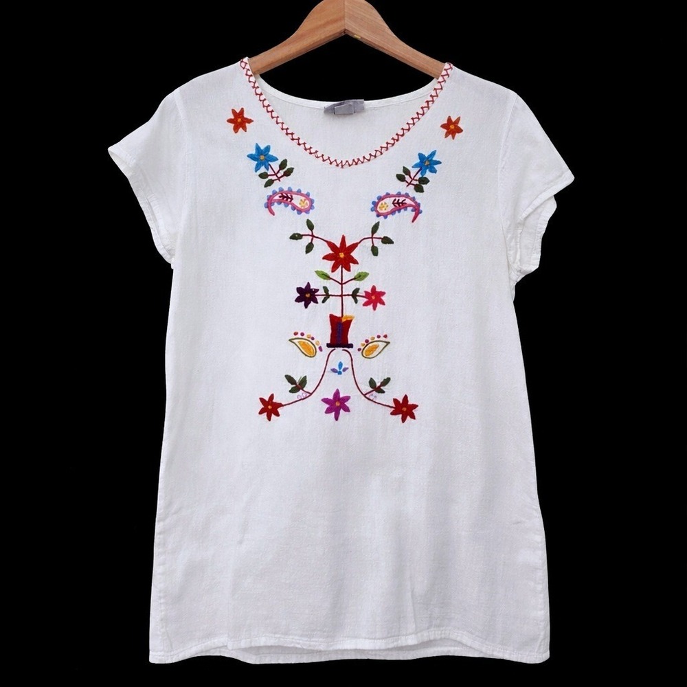 Embroidered Designs Handmade Floral Folk Art Tunic Sz S Cottage Boho Hippie‎ Top
